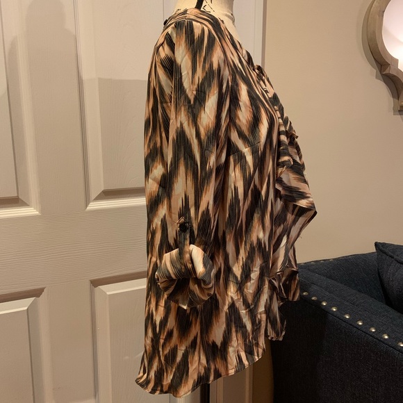 NY & Co High Low Hem Blouse with Ruffle - Picture 5 of 8